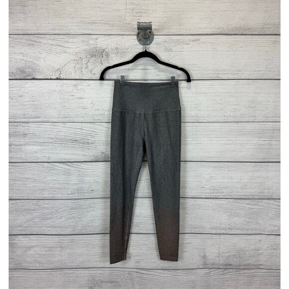 Beyond Yoga Women's Gray Rose Gold Metallic Ombre Active Leggings Size Small - Picture 1 of 9